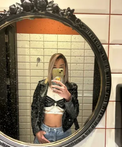 User profile image 15