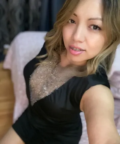 User profile image 4