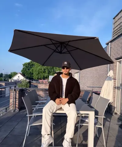 User profile image 2