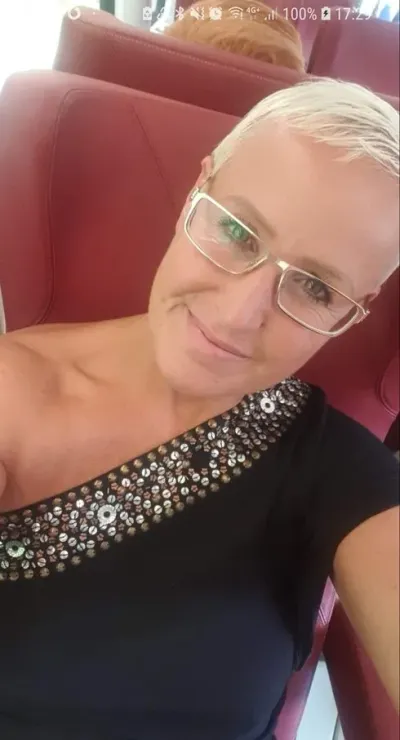 User profile image 32