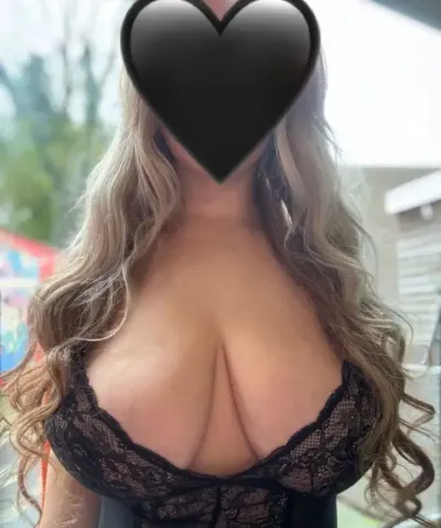 User profile image 12