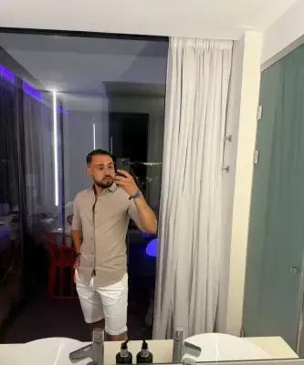 Nice guy - Amsterdam