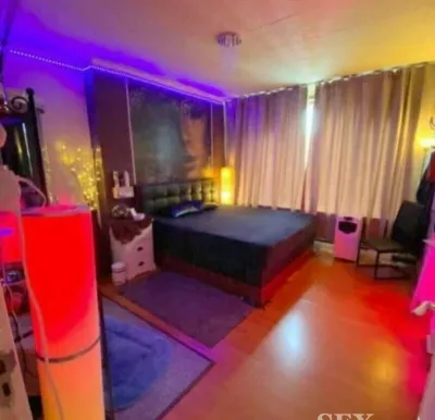 Geile date in exclusieve luxe kamer in rotterdam - Amsterdam