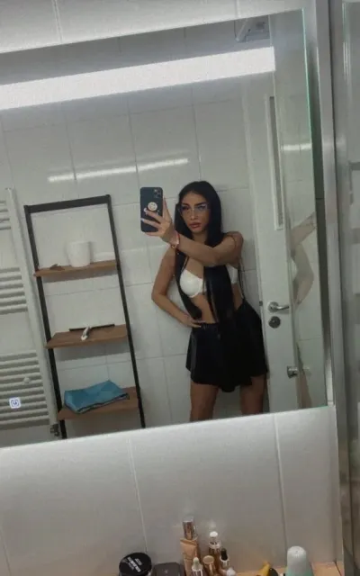 User profile image 16