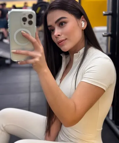 User profile image 4