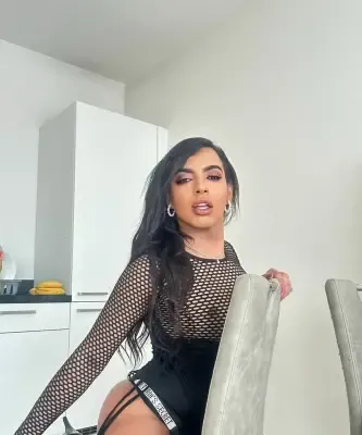 Live party top ladyboy long sesion - Breda