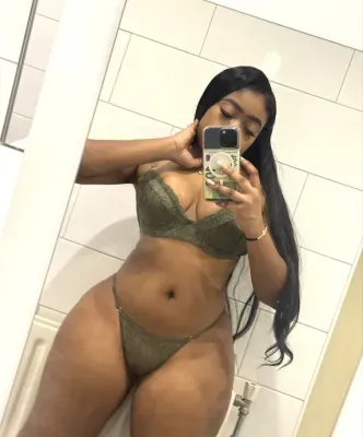 sexy latina, open mind party - Almere